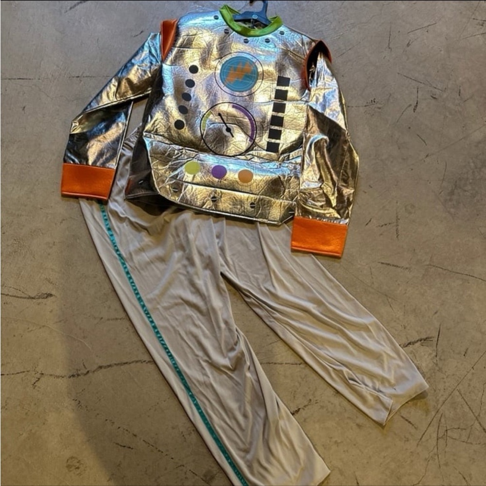 Silver and Orange Space-Themed men Halloween Costume Set | M